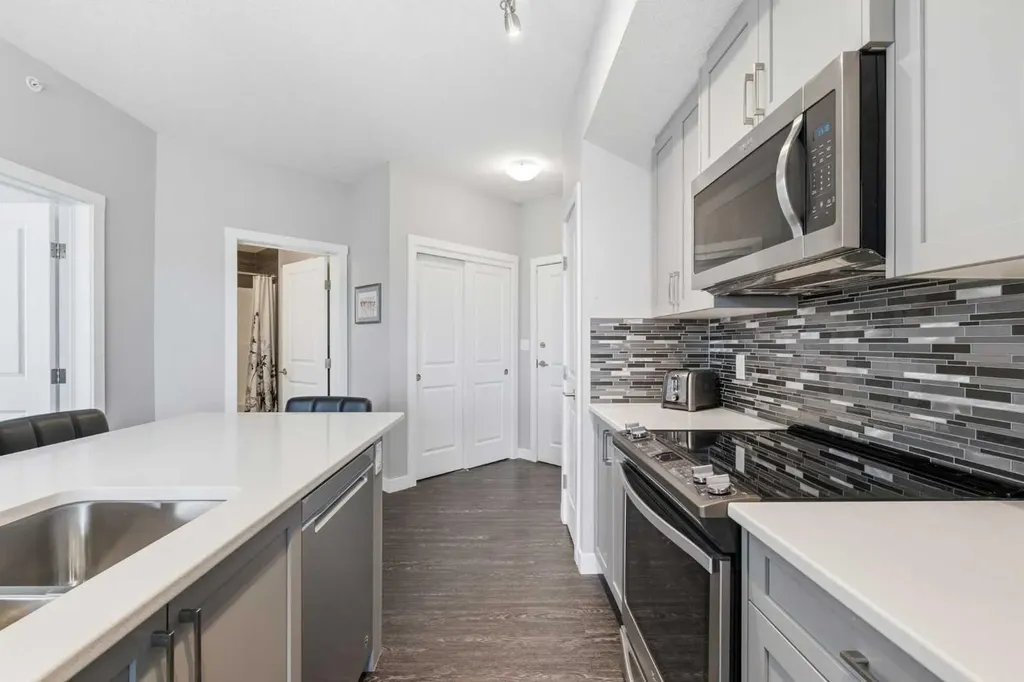 3727 Sage Hill Drive NW Calgary AB T3R 1T7
