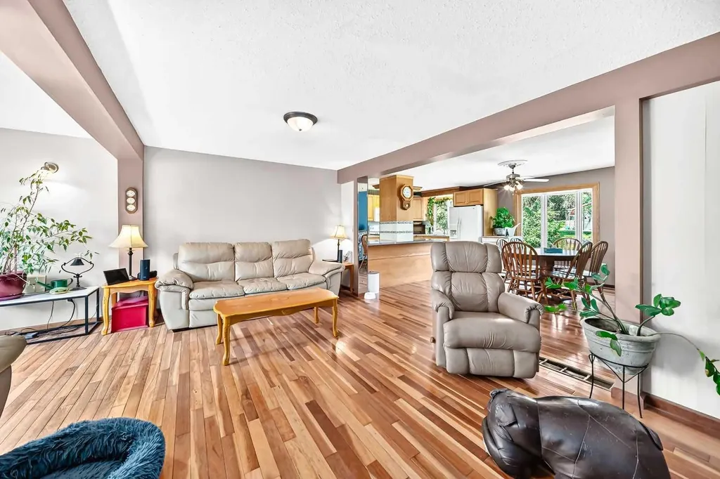 440080 Range Road 260 Rural Ponoka County AB T4J 1R3