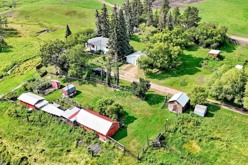 440080 Range Road 260 Rural Ponoka County AB T4J 1R3