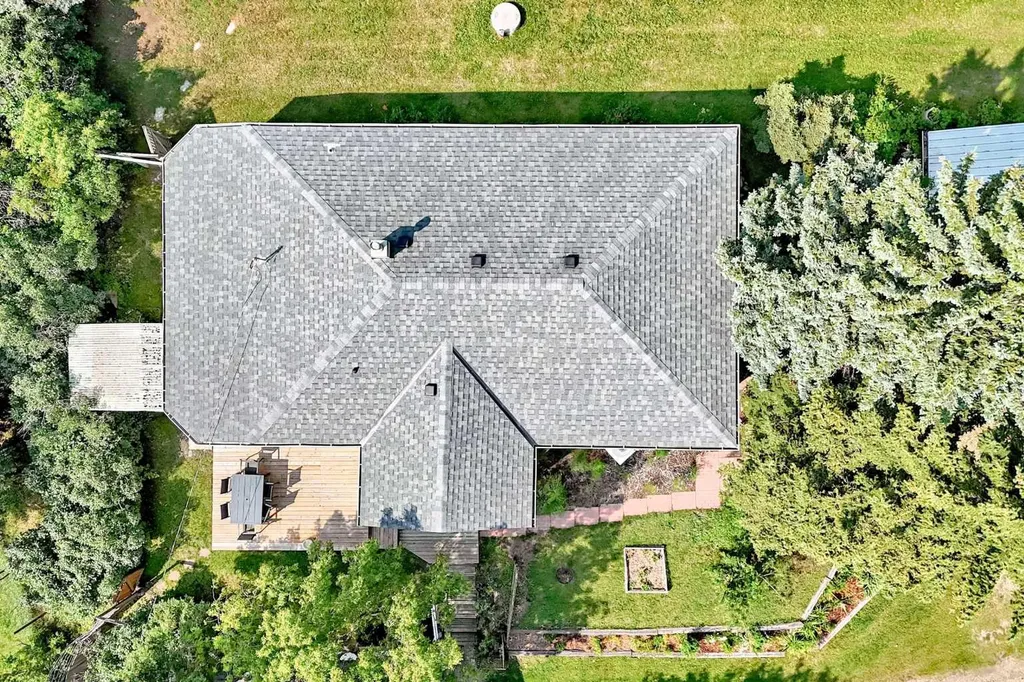 440080 Range Road 260 Rural Ponoka County AB T4J 1R3