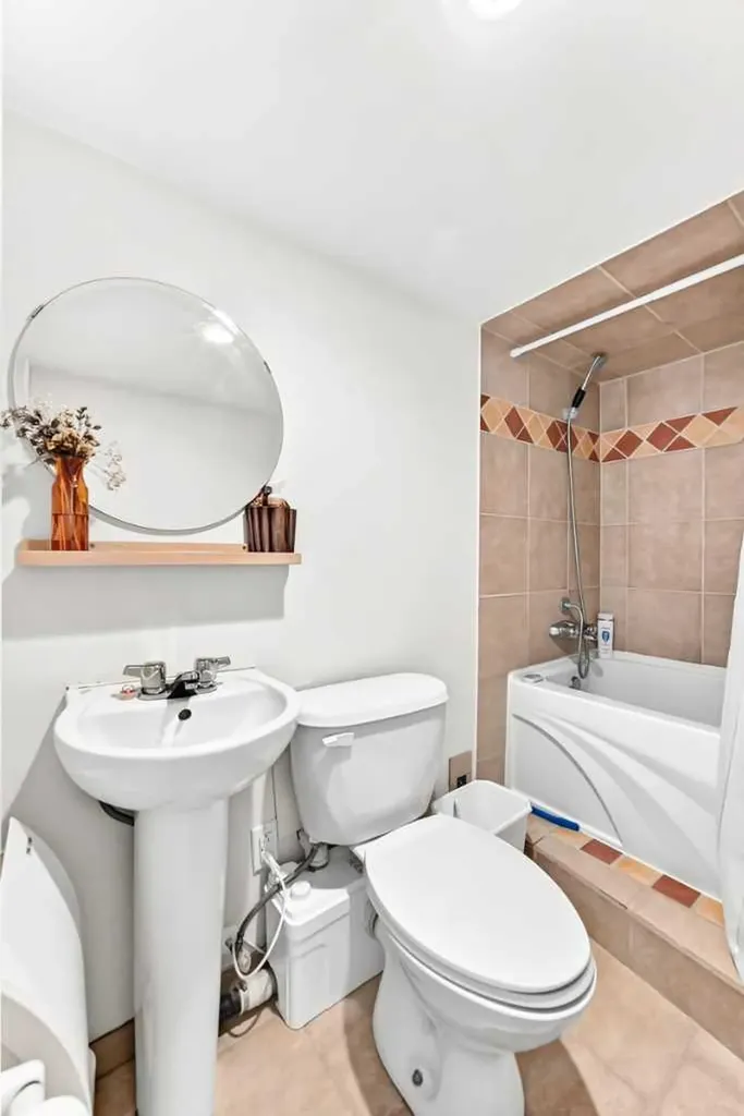 1402 5 Avenue S Lethbridge AB T1J 0V9