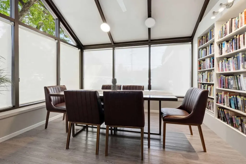 145 Point Drive NW Calgary AB T3B 4W1