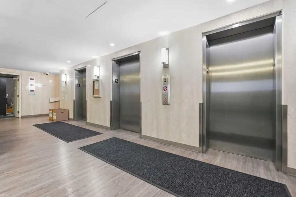 145 Point Drive NW Calgary AB T3B 4W1