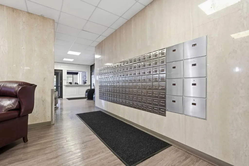 145 Point Drive NW Calgary AB T3B 4W1
