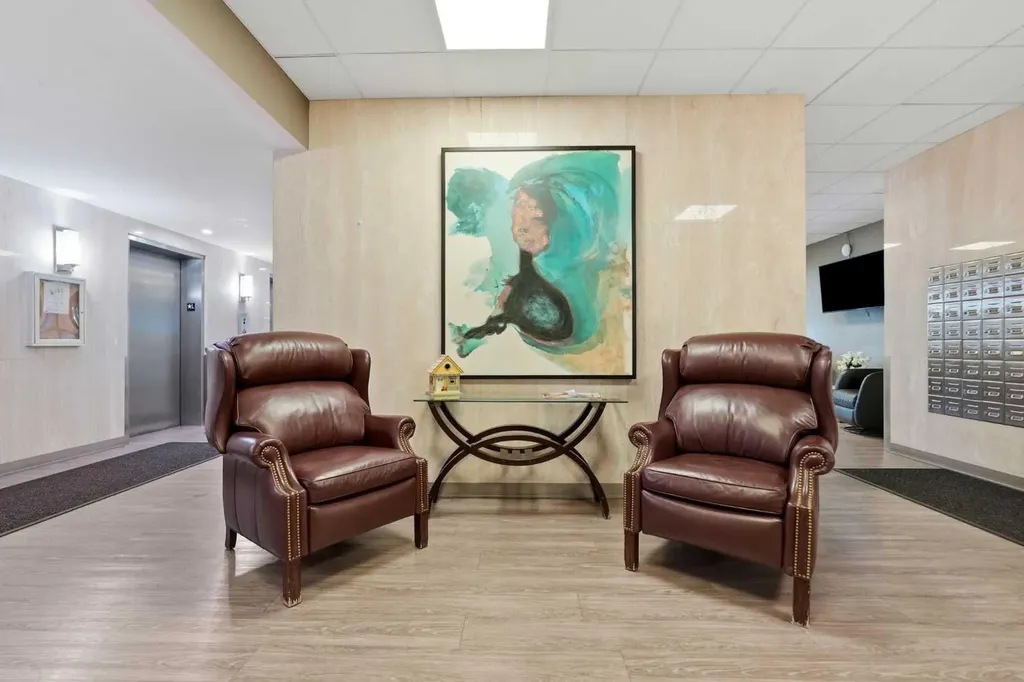 145 Point Drive NW Calgary AB T3B 4W1