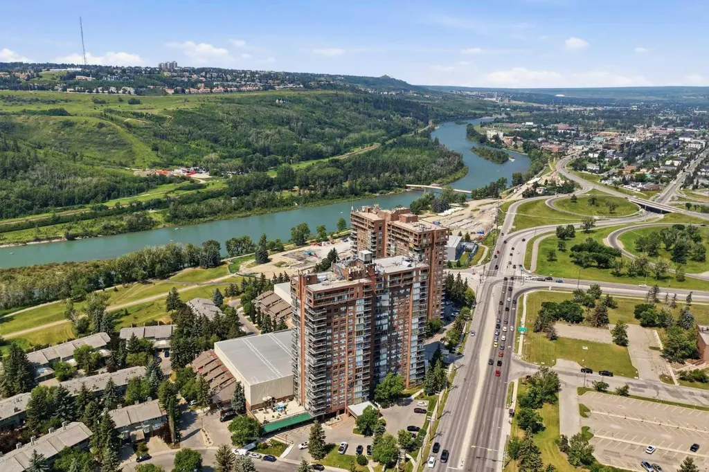 145 Point Drive NW Calgary AB T3B 4W1