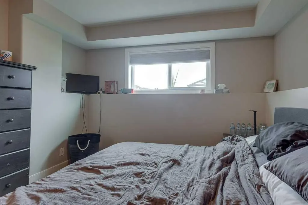 183 Kelloway Crescent Red Deer AB T4P 3E4