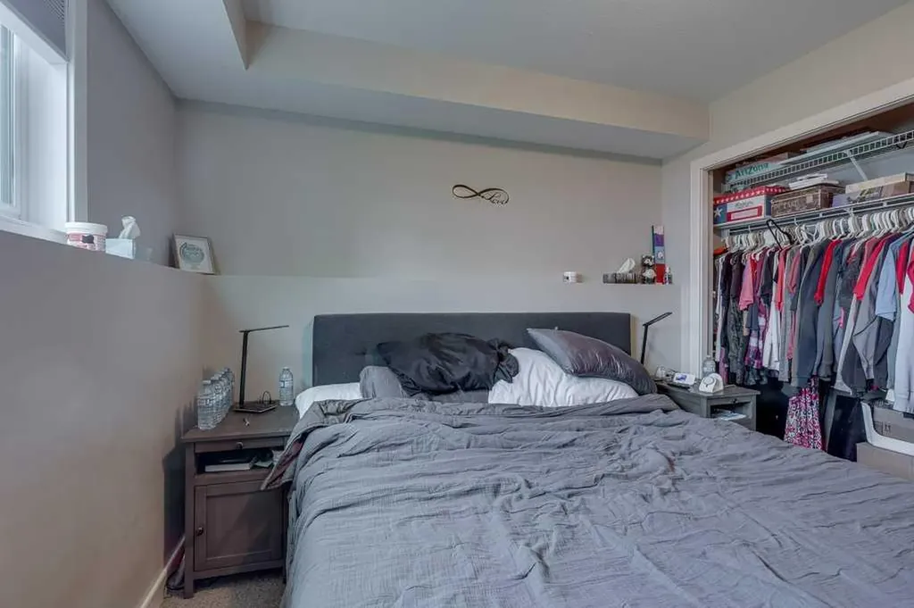183 Kelloway Crescent Red Deer AB T4P 3E4
