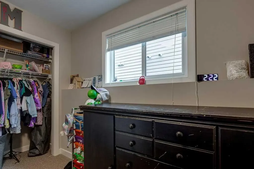 183 Kelloway Crescent Red Deer AB T4P 3E4