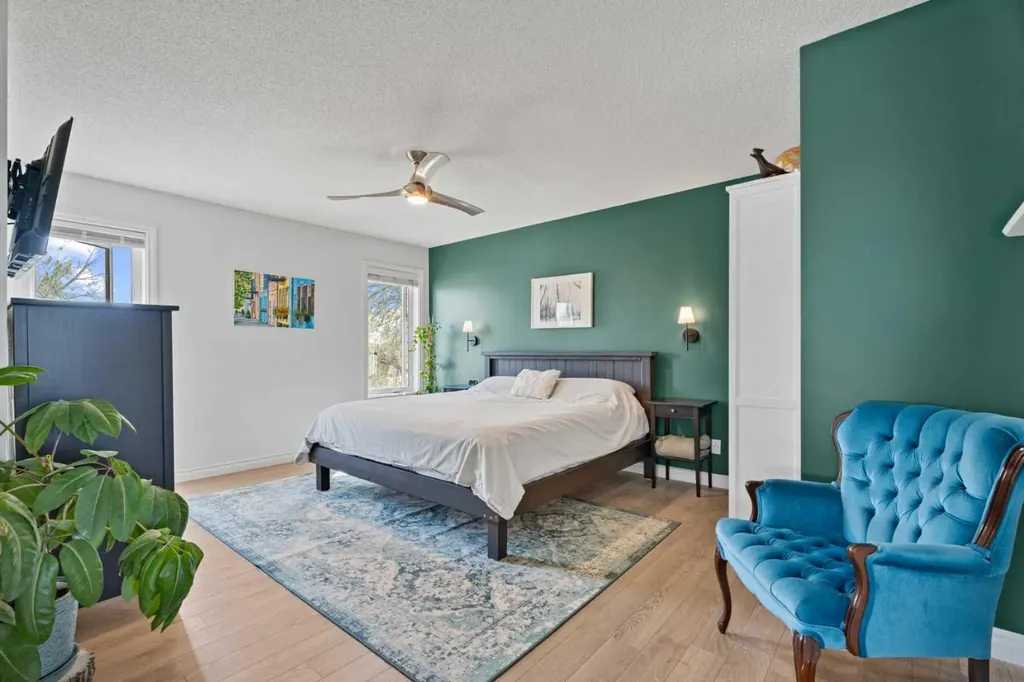 31 Mt Aberdeen Grove SE Calgary AB T2Z 3N6