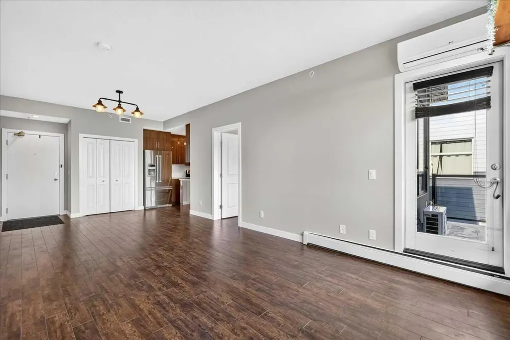 607 17 Avenue NW Calgary AB T2M 0N6