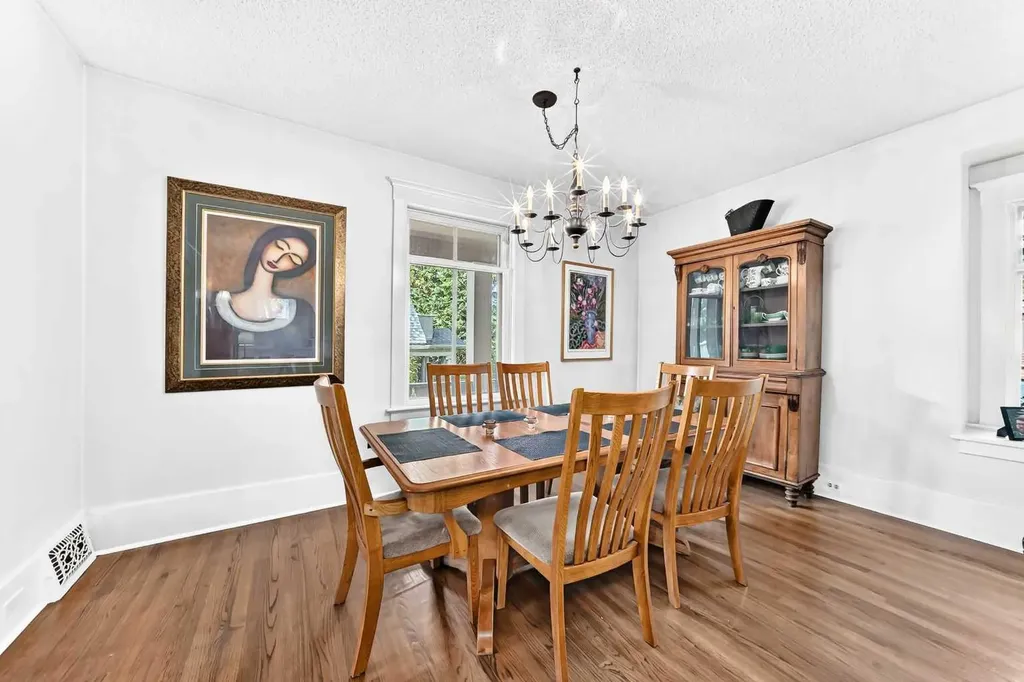 1925 10 Street SW Calgary AB T2T3G2