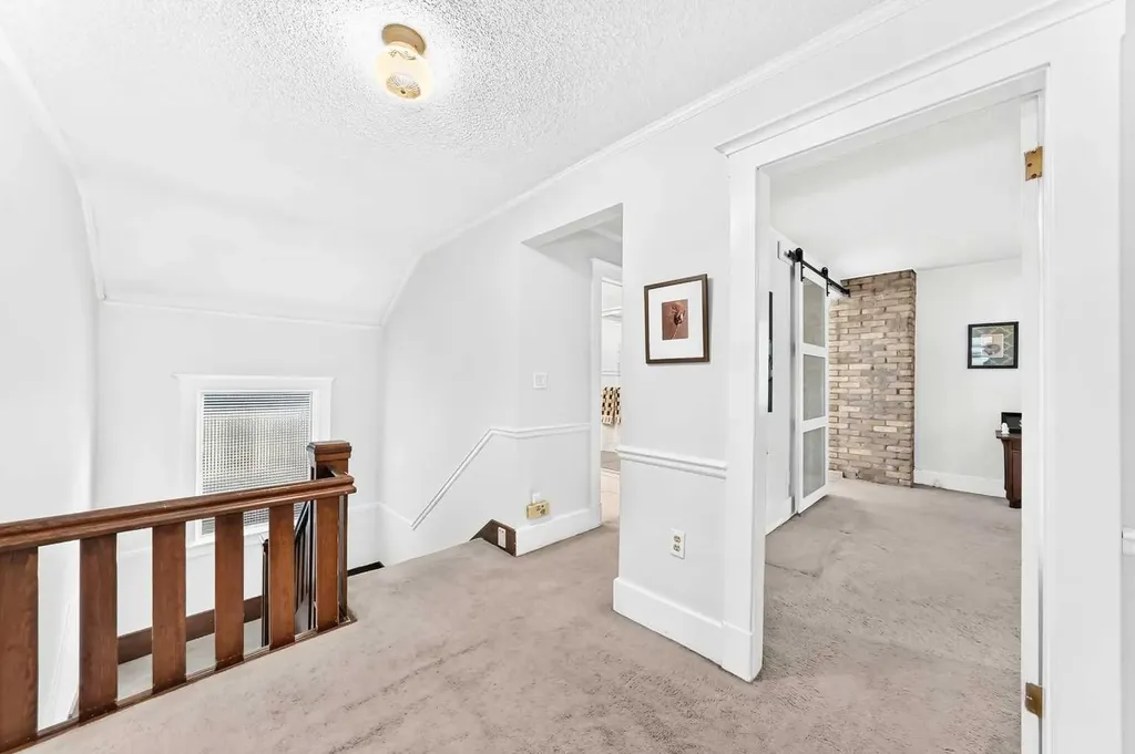 1925 10 Street SW Calgary AB T2T3G2