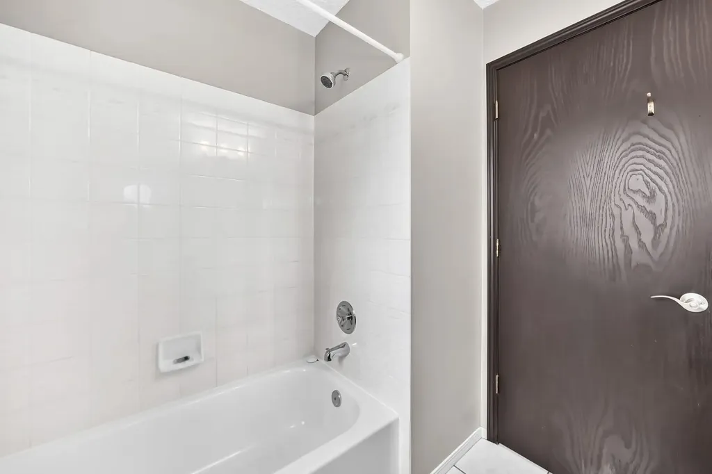 81 Sandalwood Court NW Calgary AB T3K 4B7