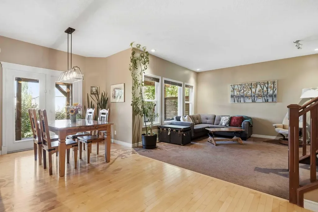 68 Drake Landing Way Okotoks AB T1S 0C3