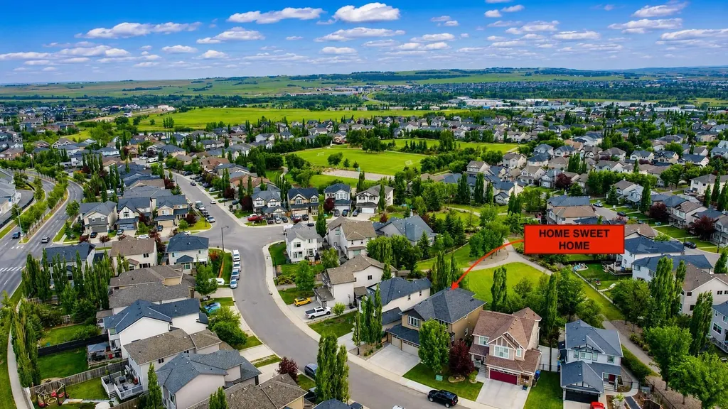 68 Drake Landing Way Okotoks AB T1S 0C3
