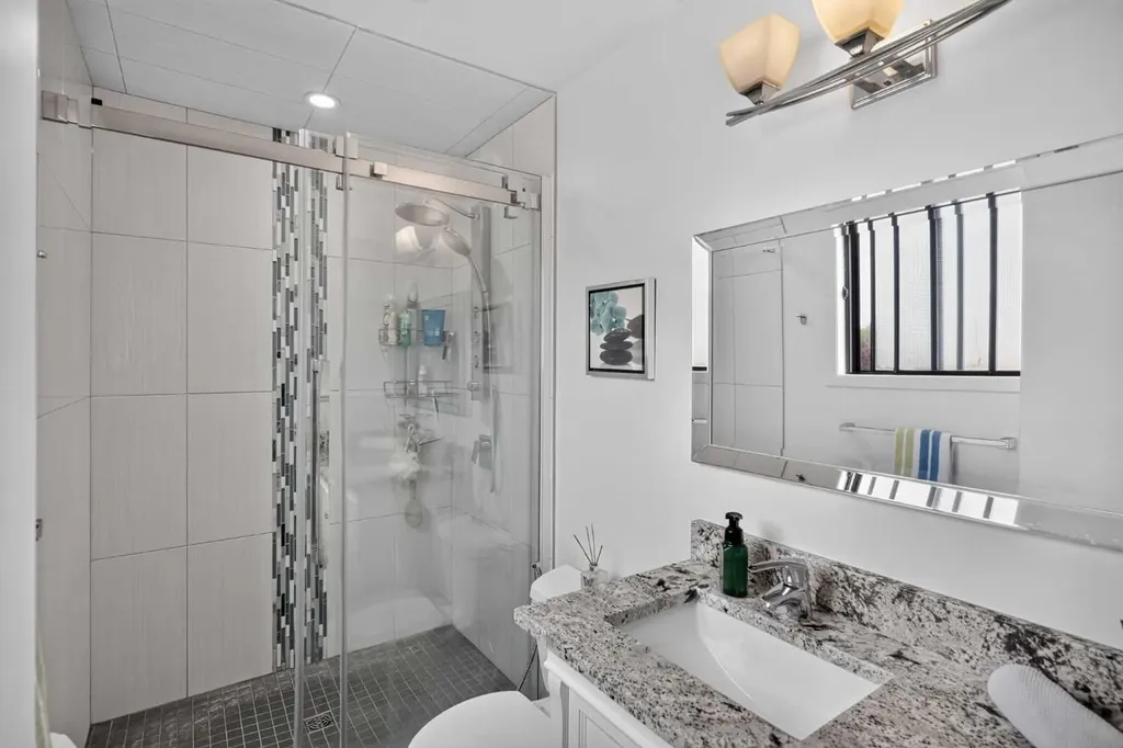 80 Hawkhill Way NW Calgary AB T3G 2V2