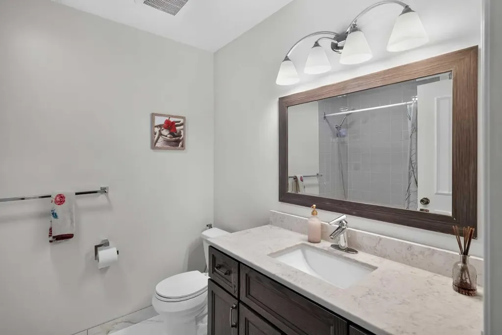 80 Hawkhill Way NW Calgary AB T3G 2V2
