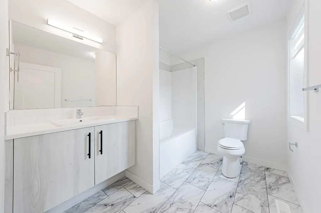 293 Carringsby Way NW Calgary AB T3P 1T6