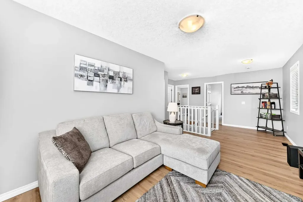 141 Shoreline Vista Chestermere AB T1X 0T3