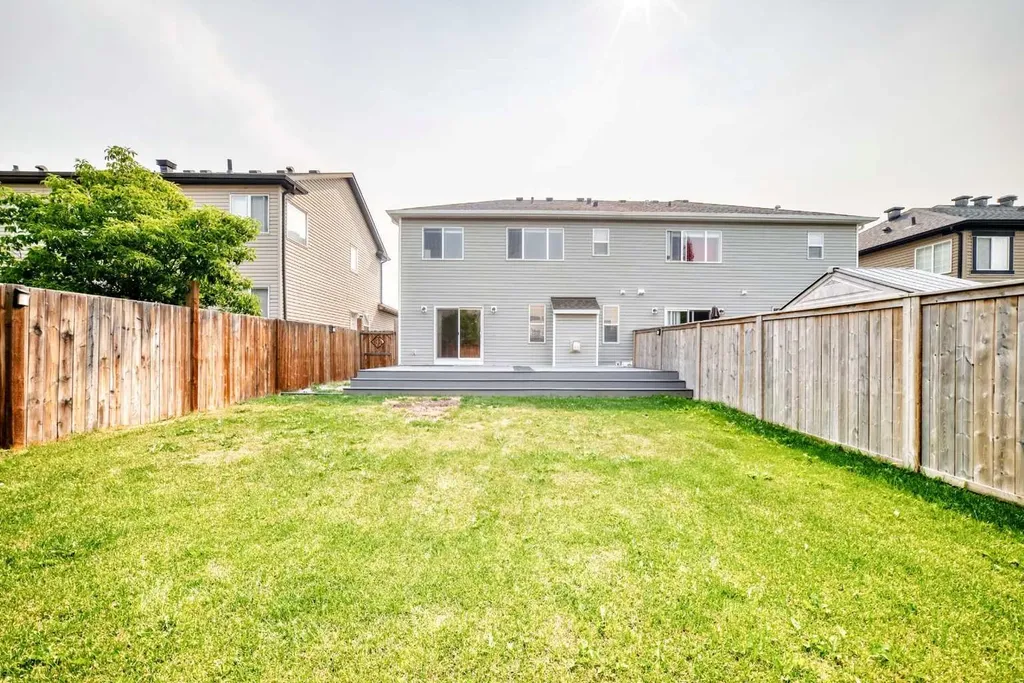 141 Shoreline Vista Chestermere AB T1X 0T3
