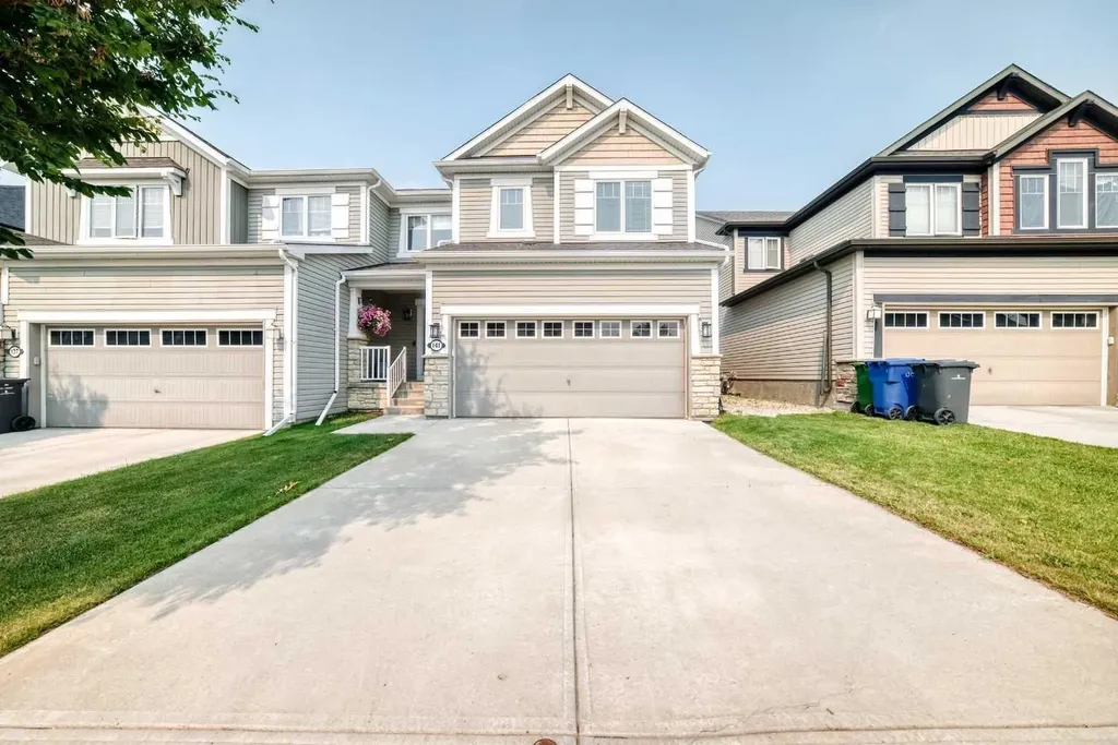 141 Shoreline Vista Chestermere AB T1X 0T3