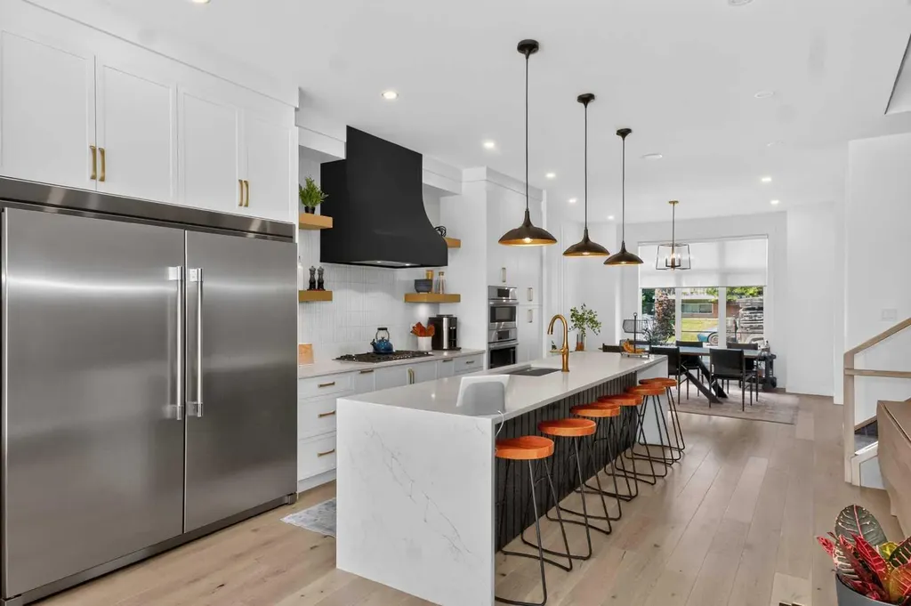 2430 26 Street SW Calgary AB T3E2A7