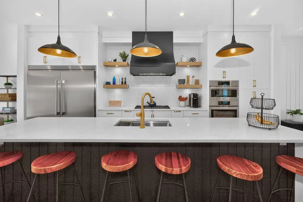 2430 26 Street SW Calgary AB T3E2A7