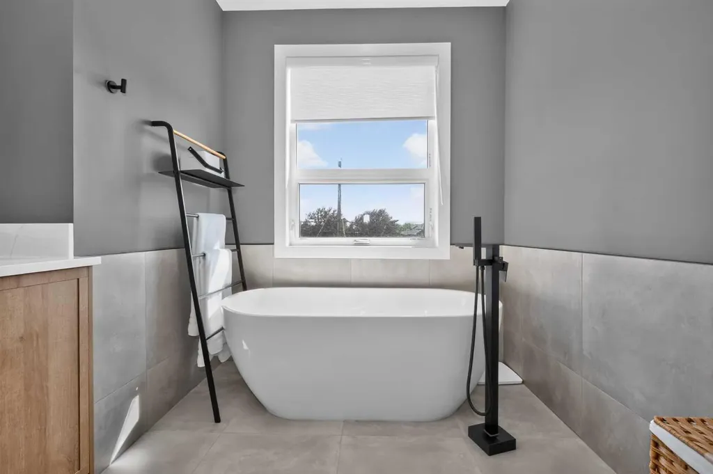 2430 26 Street SW Calgary AB T3E2A7