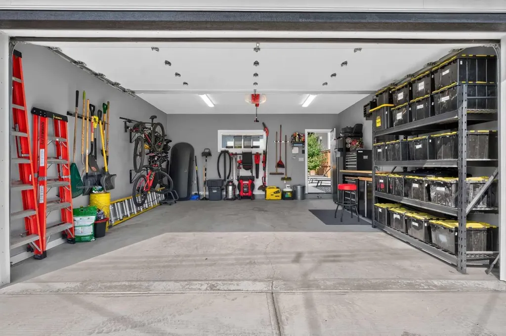 2430 26 Street SW Calgary AB T3E2A7