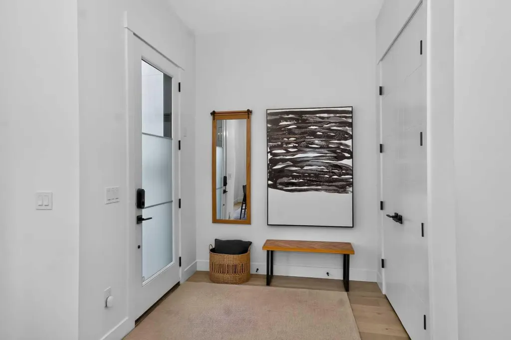 2430 26 Street SW Calgary AB T3E2A7
