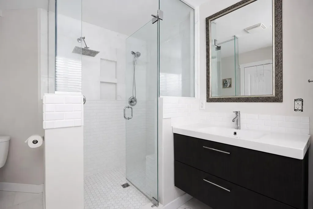 136 Parry Crescent Fort Mcmurray AB t9k 0a4