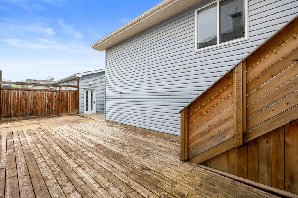 136 Parry Crescent Fort Mcmurray AB t9k 0a4