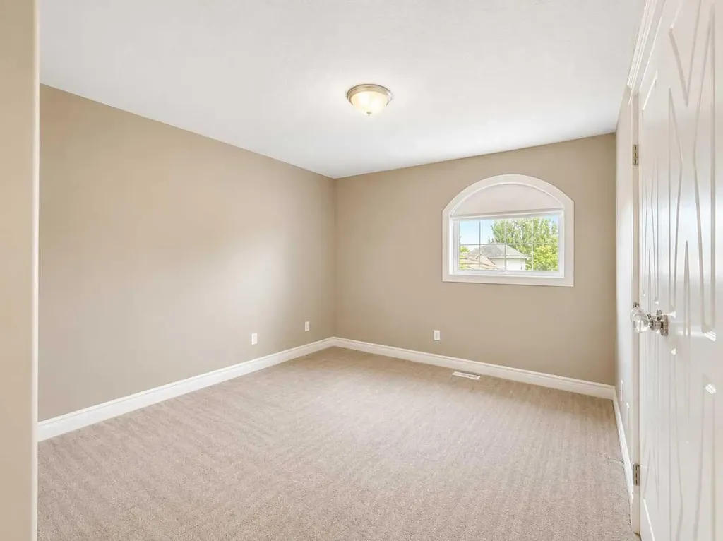 4612 94 Street Wedgewood AB T8V3Y1