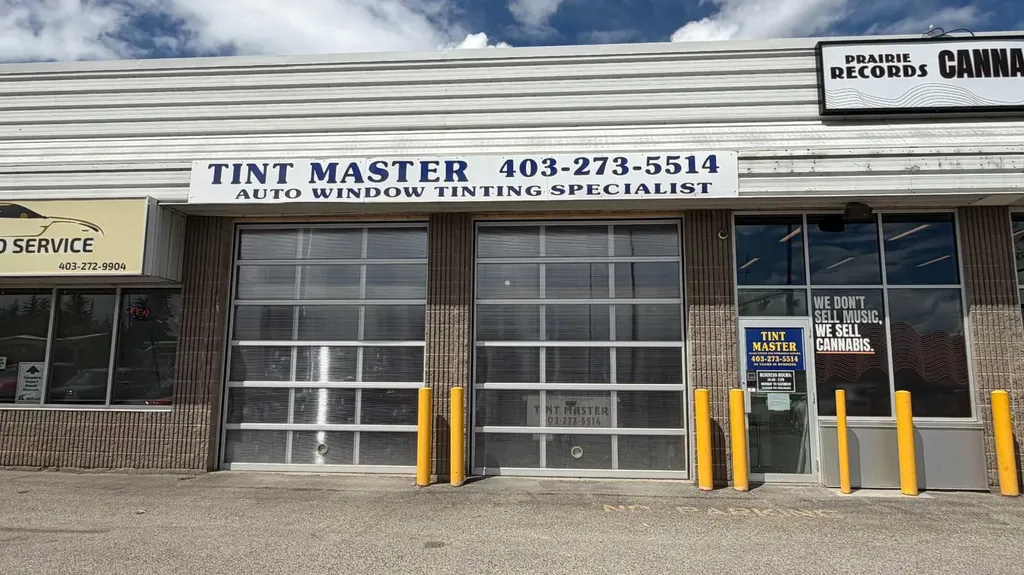 4420 17 Avenue SE Calgary AB T2A 0T6