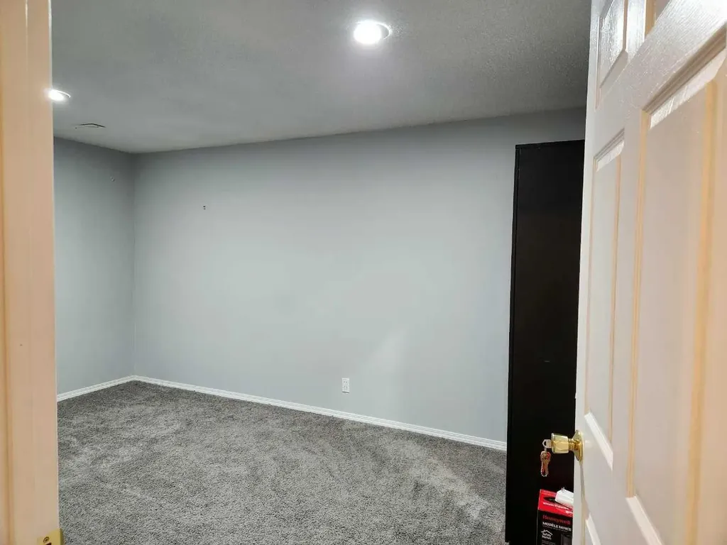 335 Covington Bay NE Calgary AB T3K4G1