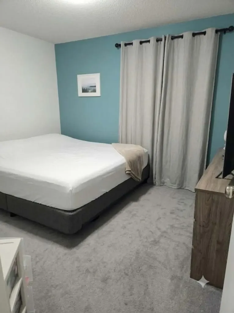 335 Covington Bay NE Calgary AB T3K4G1