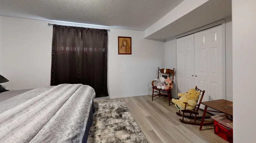 27 Patterson Place Whitecourt AB T7S 1W5