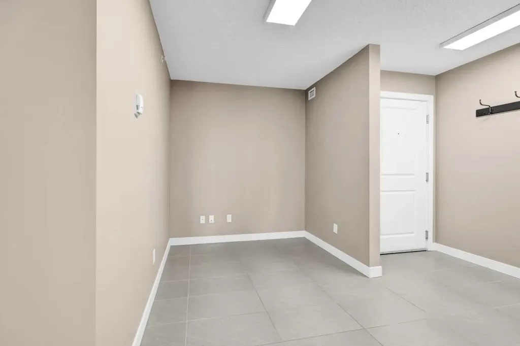 403 Mackenzie Way SW Airdrie AB T4B 3V7