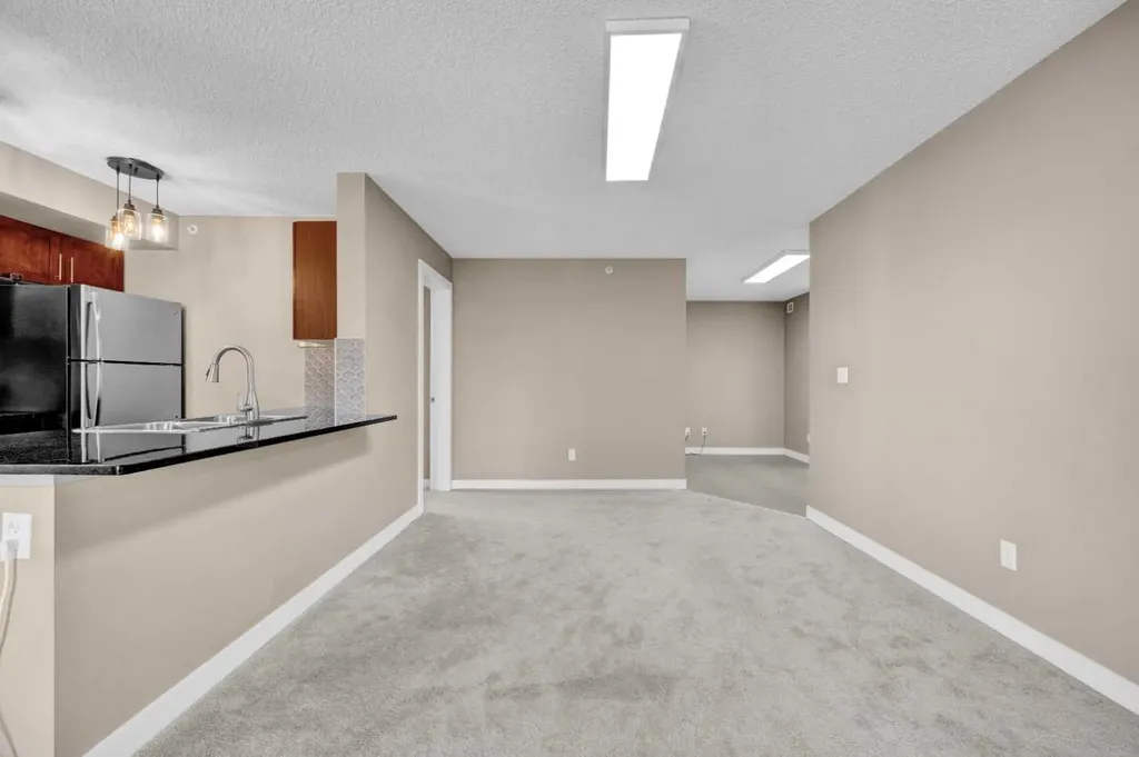 403 Mackenzie Way SW Airdrie AB T4B 3V7
