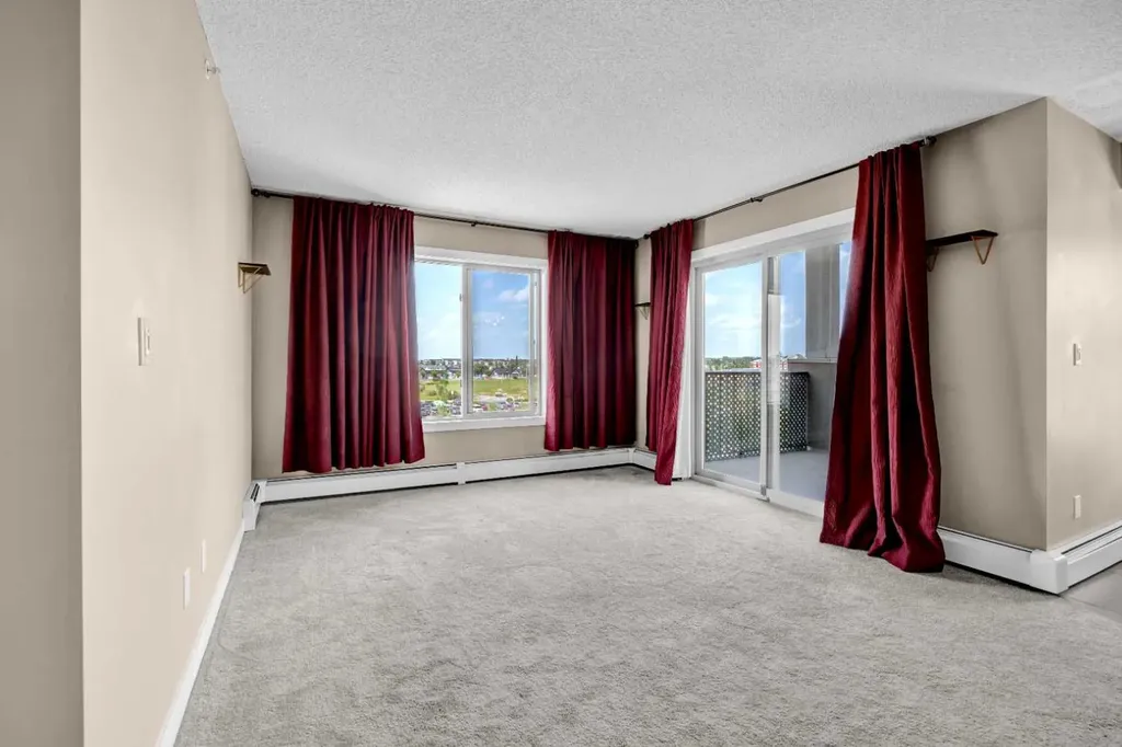 403 Mackenzie Way SW Airdrie AB T4B 3V7