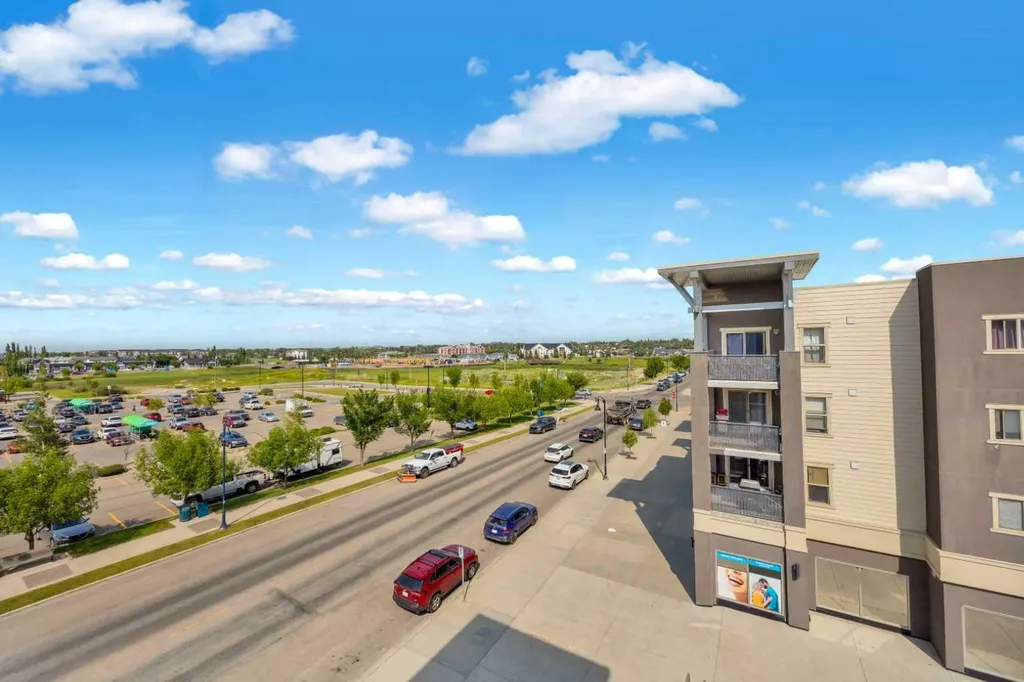 403 Mackenzie Way SW Airdrie AB T4B 3V7