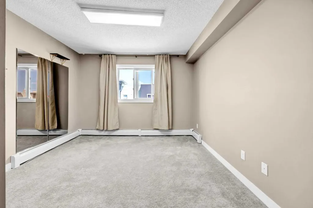 403 Mackenzie Way SW Airdrie AB T4B 3V7