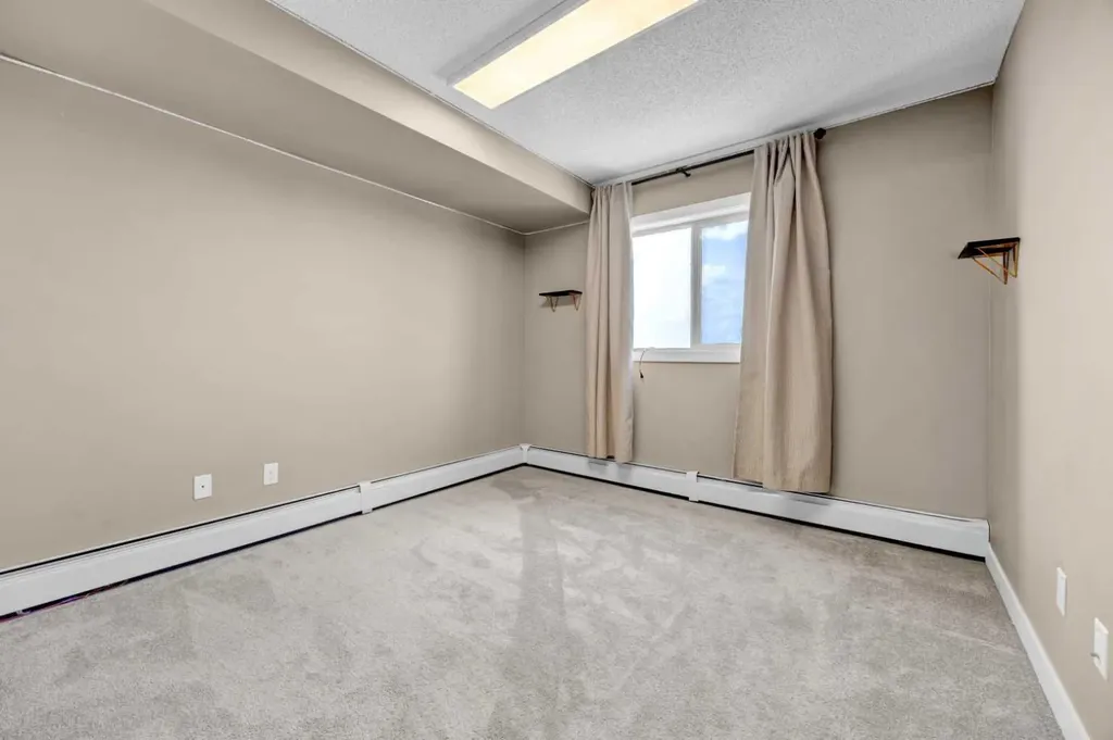 403 Mackenzie Way SW Airdrie AB T4B 3V7