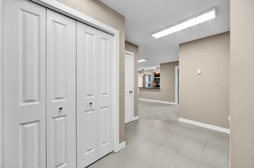403 Mackenzie Way SW Airdrie AB T4B 3V7