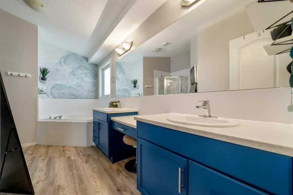 215 Grand River Boulevard W Lethbridge AB T1K 8C5