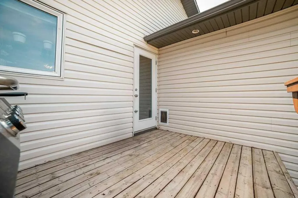215 Grand River Boulevard W Lethbridge AB T1K 8C5