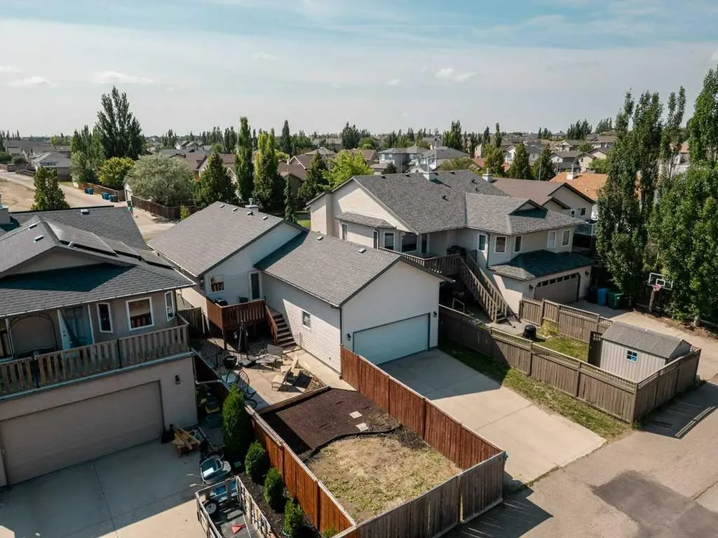 215 Grand River Boulevard W Lethbridge AB T1K 8C5