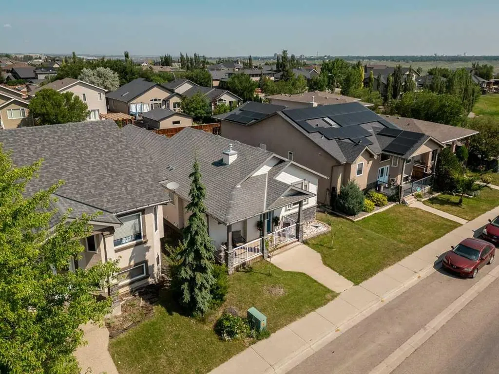 215 Grand River Boulevard W Lethbridge AB T1K 8C5