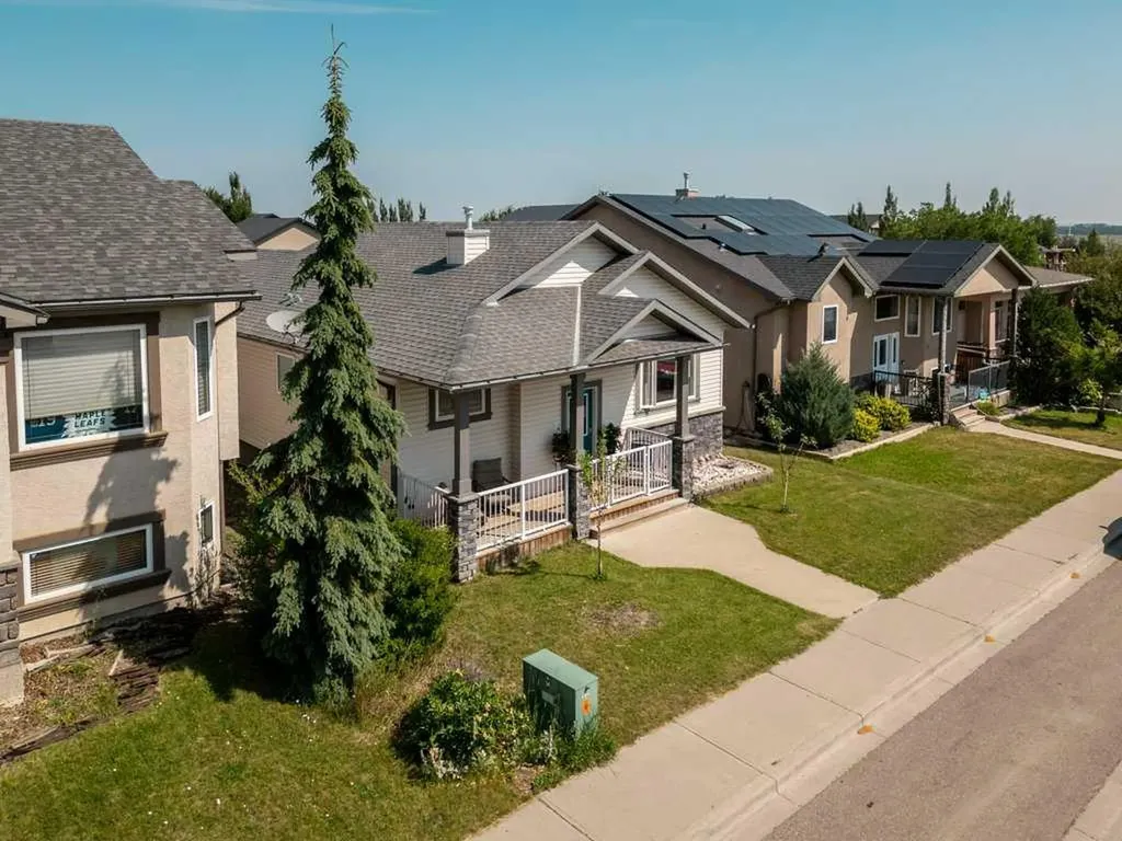 215 Grand River Boulevard W Lethbridge AB T1K 8C5